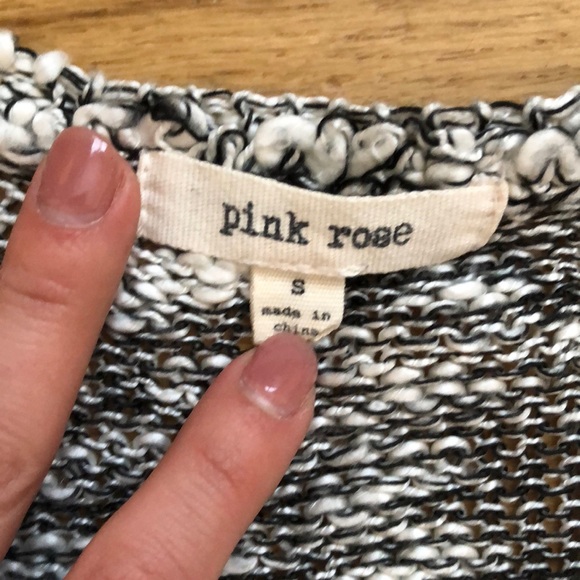 Oversized black and white sweater, good condition - Picture 2 of 2